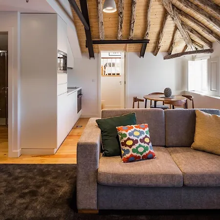 River Aparthotel