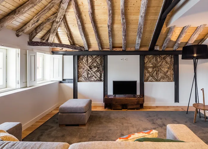 Apartahotel River 4*