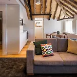 River Aparthotel