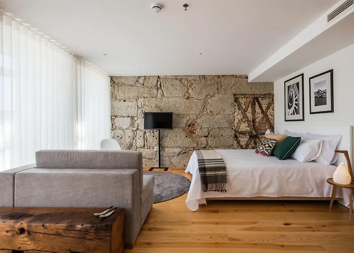 River Hotel apartamentowy Porto