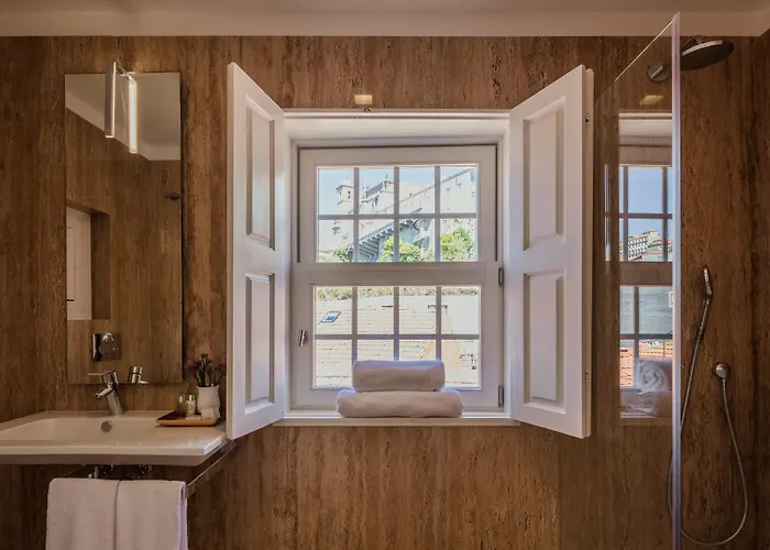 River Hotel apartamentowy Porto