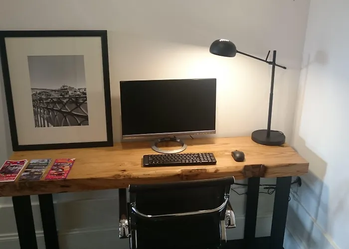 River Hotel apartamentowy 4*