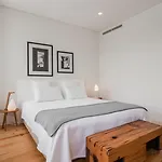 River Hotel apartamentowy 4*